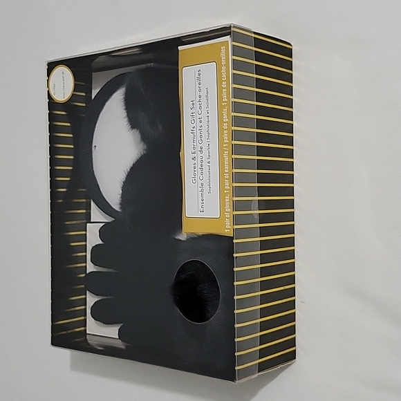 Accessories - NWOT|Gloves & Earmuffs Gift Set|Black